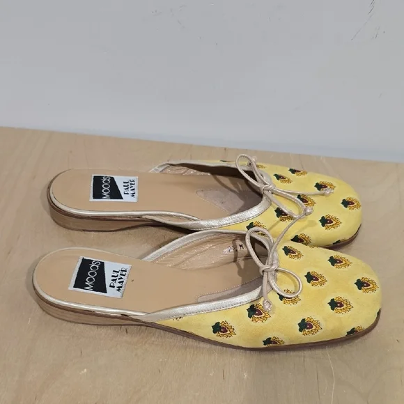 🌻Paul Mayer Yellow Floral Bow Mules - Picture 8 of 15
